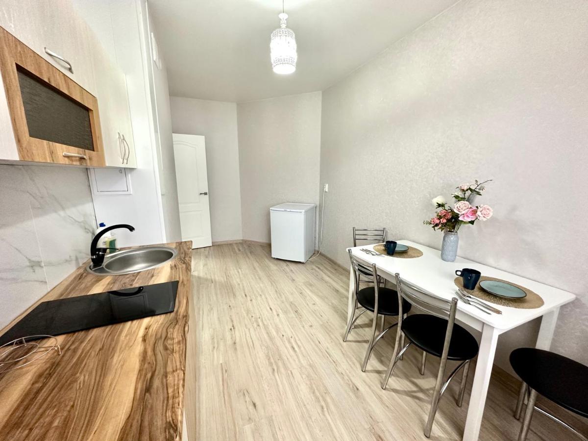 1 Комнатная Драмтеатр 1Bedroom Apartment Ustʼ-Kamenogorsk Exterior foto